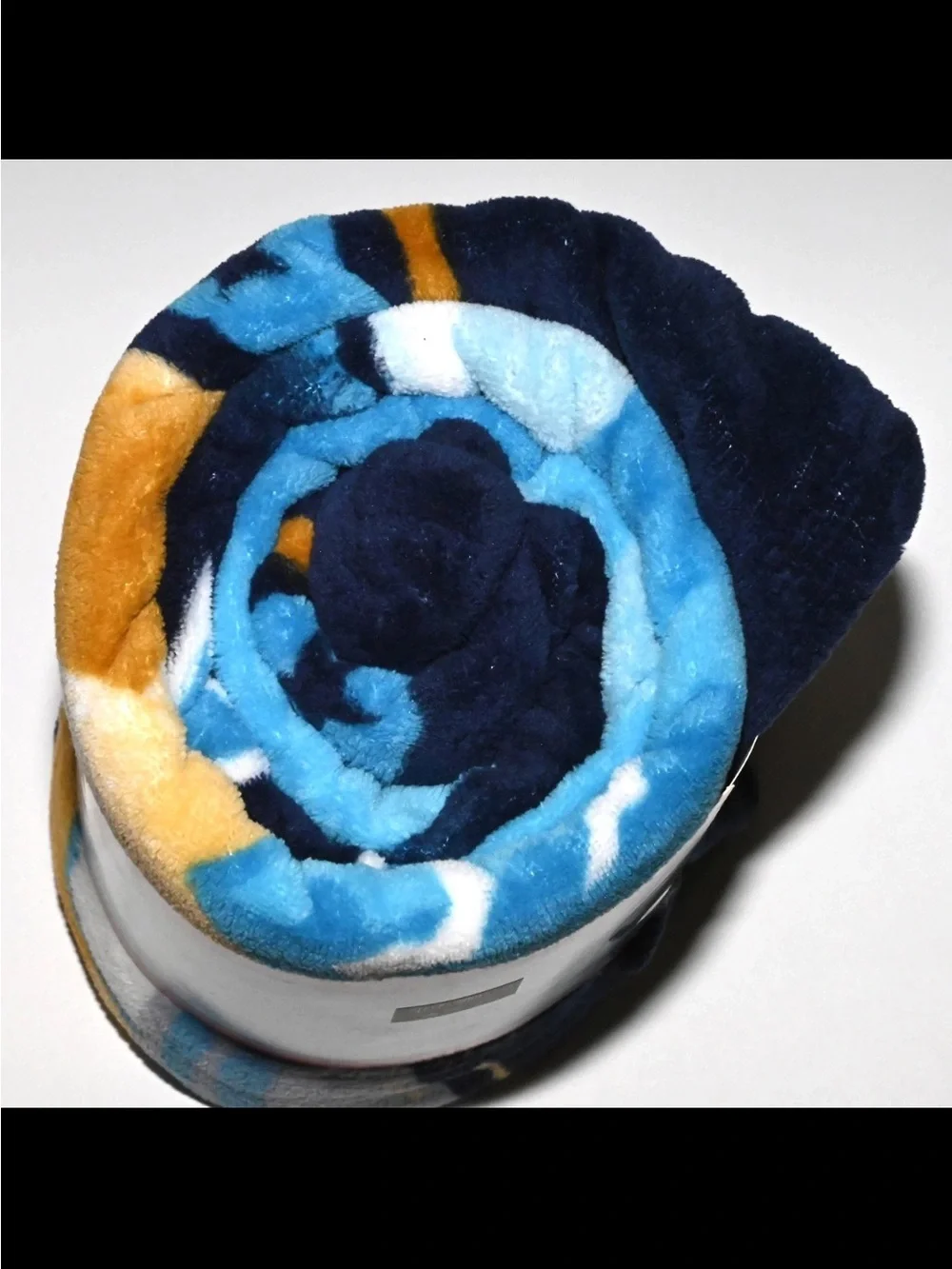Disney Cruise Line 2015 Alaska Mickey Fleece Throw Blanket